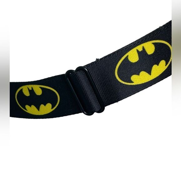 Buckle-Down Batman Seatbelt Buckle Unisex Belt - Picture 2 of 7